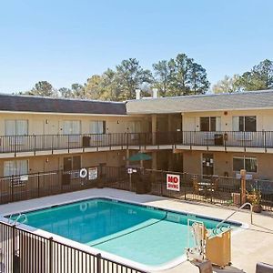Fairbridge Inn & Suites Richmond Hill